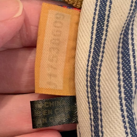 Dooney & Bourke Large Beacon Saffiano red bucket drawstring bag - Picture 14 of 15